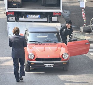 lady-gaga-on-the-set-of-house-of-gucci-in-milan-03-13-2021-0.jpg