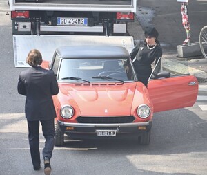lady-gaga-on-the-set-of-house-of-gucci-in-milan-03-13-2021-1.jpg