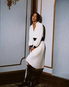 laura-harrier-for-instyle-magazine-mexico-december-2020-4.jpg