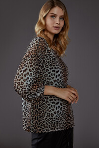 leopar-desenli-bluz-bluz-beyliss-4429-15-B.jpg