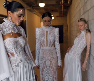 lior_charchy_bridal_162120729_278309153916195_849797863899461767_n.jpg