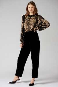 malika_blouse_black_047.thumb.jpg.7f3879bffc499a851c9e7e9903b5d6ca.jpg