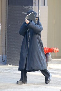 mary-kate-olsen-out-and-about-in-new-york-03-08-2021-2.jpg