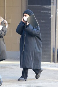 mary-kate-olsen-out-and-about-in-new-york-03-08-2021-3.jpg