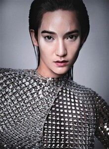 monamatsuokabynickkrasznaiforvoguechina8a18751862eb8bc1abdaf8e4ac736dbd4_thumb.jpg