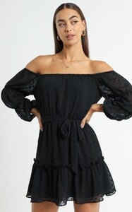 partylifedressinblack_1383.jpg