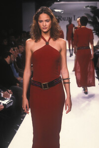 ralph-lauren-ss-1997-5.thumb.jpg.8de87b81be85d2a56dd2462cf9fda4dc.jpg