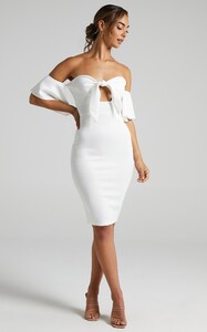 reshootwhite_s004560__4.jpg
