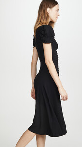 salon304891071c_q3_2-0.jpg
