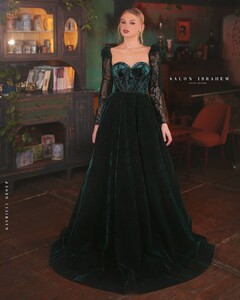 salon_ibrahem_bridal_160610466_261871295542380_1056684029059606040_n.jpg