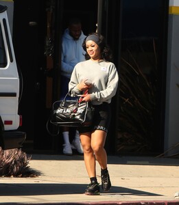 saweetie-leaving-the-gym-in-la-01-08-2021-1.jpg