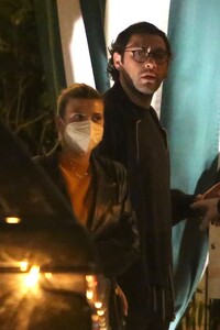 sofia-richie-night-out-la-03-25-2021-5.jpg