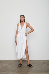 the-erica-dress-blanc-atoir_1612226451hlie0y3xkx.jpg