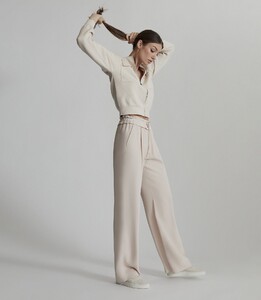 wide-leg-trousers-womens-raya-in-blush-pink-2.thumb.jpg.82ce1354d2327d3ead6322cacf64dec2.jpg