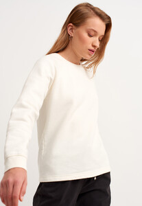 zero-neck-crop-sweatshirt_ice-milk-krem_3_enbuyuk.jpg