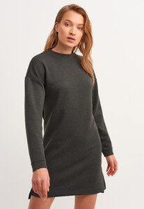 zero-neck-mini-sweat-elbise_dark-moss-yesil_4_enbuyuk.jpg