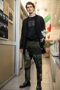 00023-dondup-menswear-milan-fall-19.jpg