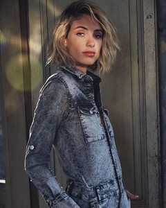 103.jpg