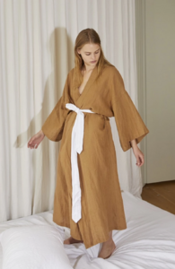 the 02 robe - walnut.png