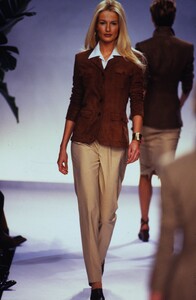 1385910395_RalphLaurenSpring1997(10).thumb.jpg.beb2726b1b0faa4350d7efd19350d2d3.jpg