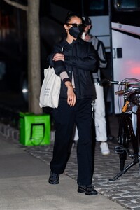       bel030421BZNimage124.jpg