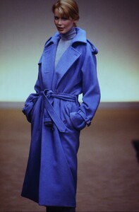 1658772330_ralph-lauren-fw-1996(1).thumb.jpg.f6477b255b000f2cb3e3901ca6e60a68.jpg