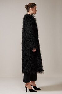 1708_KS_AURORA_LONGLINE_COAT_BLACK_NH_8374.jpg