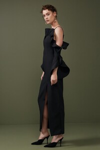 1708_KS_MESSAGES_GOWN_BLACK_SH_6900.jpg