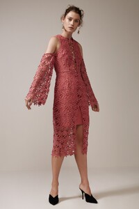 1708_KS_STAY_CLOSE_LACE_MIDI_DRESS_G_9583.jpg