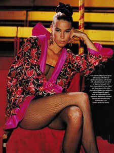 US Harper's Bazaar May 1990,show stoppers,Rico Puhlmann 01.jpg