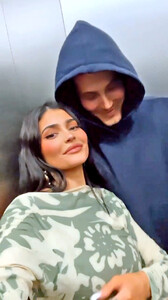 18.thumb.jpg.a3af9a22e87c841f24b6077dbf0a0aa9.jpg