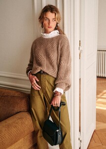 Gisele Jumper troqbpzyqo5tibicw8vcg.jpg