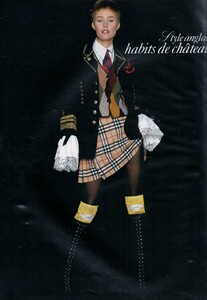 1865928383_ELLEFrance11thOctober1993StyleAnglaisbyebyetraditionMarcHispard6.thumb.jpg.b3d0202883380503fca5ab5f35a0176d.jpg