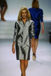 2024728910_ralph-lauren-ss-1996(15).thumb.jpg.e7db8cfc376e726bebf89c8c37a2e606.jpg