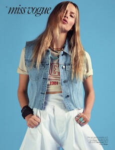 Vogue Paris No. 1017 - n Mai 2021-page-001.jpg