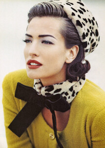 22090_1991_09_Vogue_Uk_008_Tatjana_Patitz_122_497lo.thumb.jpg.d9e9d0f98e08d7bfa6f4577712e15bb5.jpg