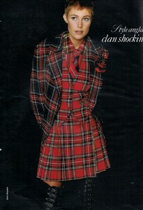 277092564_ELLEFrance11thOctober1993StyleAnglaisbyebyetraditionMarcHispard3.thumb.jpg.25273cb6072bd4612850668ac892a76a.jpg