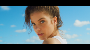 CALZEDONIA  SUMMER - Global Campaign-00.00.07.225.png
