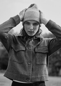 33043792_25_D5.jpg