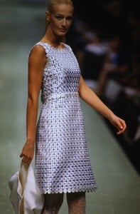 339728361_ValentinoCoutureSpring1996(32).thumb.jpg.b50c3ea3087b79b1e2167737c8dad459.jpg