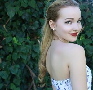 352930744_dovecameron1_122_730lo.jpg