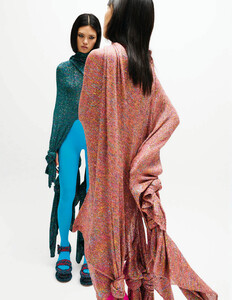       chi200421BZNimage106.jpg