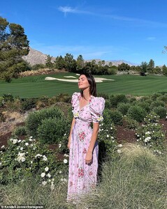 41340116-9436105-Flower_power_Earlier_in_the_day_Jenner_wore_a_pink_prairie_dress-a-26_1617587242706.jpg