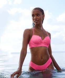 622full-jasmine-tookes.jpg