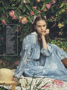 vanity fair it-page-005.jpg