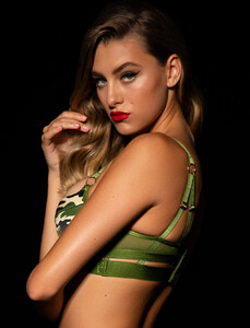 Elvis Camo Bra & Bottoms Set_0007.jpg