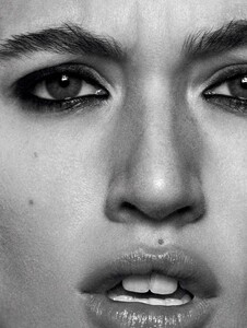 elle uk-page-012.jpg