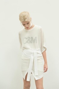 C_M_SS16_Lookbook_21.1467179707.jpg