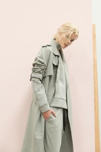 C_M_SS16_Lookbook_6.1467179685.jpg