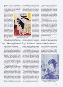 EP_Penn_US_Vogue_October_2004_06.thumb.jpg.0ea4e65a09b53fed1b04d4c8fad28129.jpg